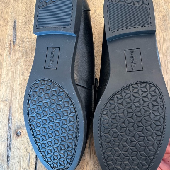 NWOT Kensie Woman’s Black Loafers size 8 - Picture 2 of 6